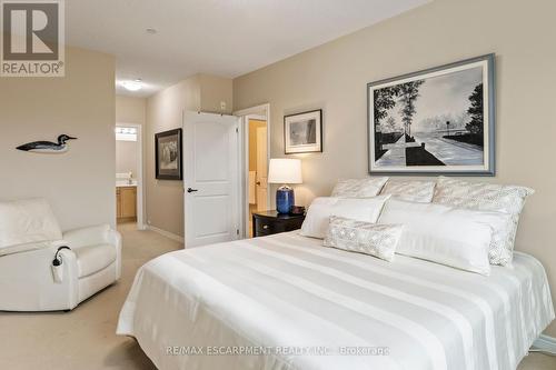 212 - 383 Main Street E, Milton, ON - Indoor Photo Showing Bedroom