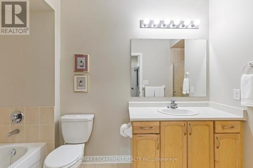 212 - 383 Main Street E, Milton, ON - Indoor Photo Showing Bathroom