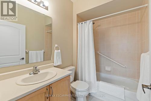 212 - 383 Main Street E, Milton, ON - Indoor Photo Showing Bathroom