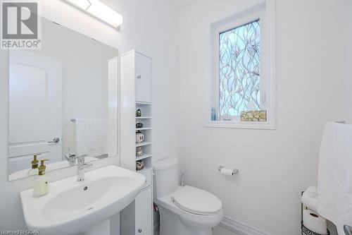 55 Povey Road, Fergus, ON - Indoor Photo Showing Bathroom