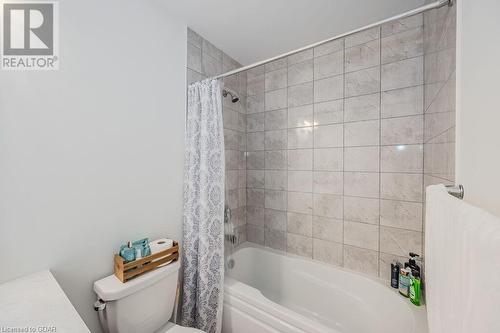 55 Povey Road, Fergus, ON - Indoor Photo Showing Bathroom