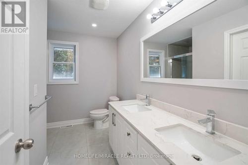 22 Fernwood Terrace, Welland, ON - Indoor Photo Showing Bathroom