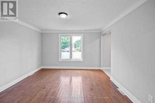 22 Fernwood Terrace, Welland, ON - Indoor Photo Showing Other Room