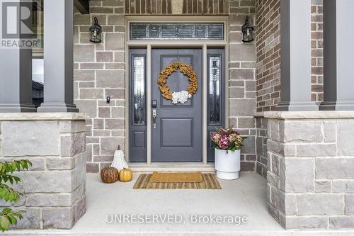 985 Audrey Place, Kitchener, ON - Outdoor With Facade