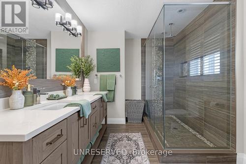 985 Audrey Place, Kitchener, ON - Indoor Photo Showing Bathroom