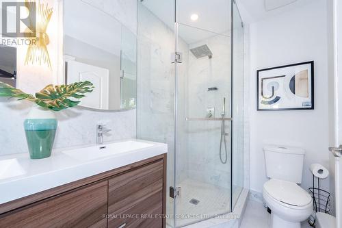 2249 Rockingham Drive, Oakville, ON - Indoor Photo Showing Bathroom