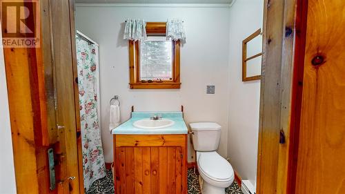 615 Marine Drive, Outer Cove, NL - Indoor Photo Showing Bathroom