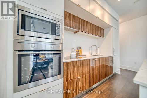 3303 - 10 York Street, Toronto, ON - Indoor Photo Showing Kitchen With Upgraded Kitchen