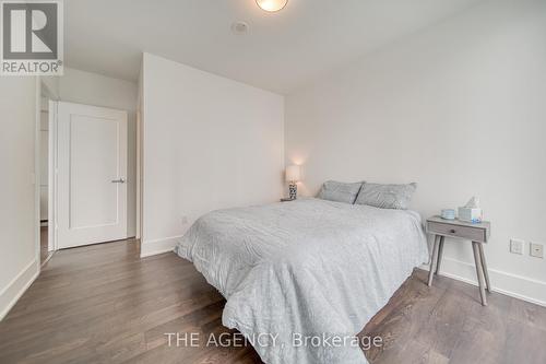 3303 - 10 York Street, Toronto, ON - Indoor Photo Showing Bedroom