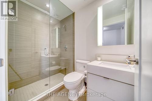 3303 - 10 York Street, Toronto, ON - Indoor Photo Showing Bathroom