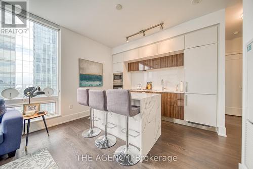 3303 - 10 York Street, Toronto, ON - Indoor