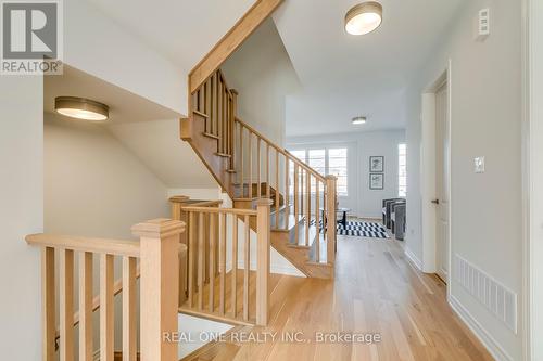 3044 Bramall Gardens, Oakville, ON - Indoor Photo Showing Other Room