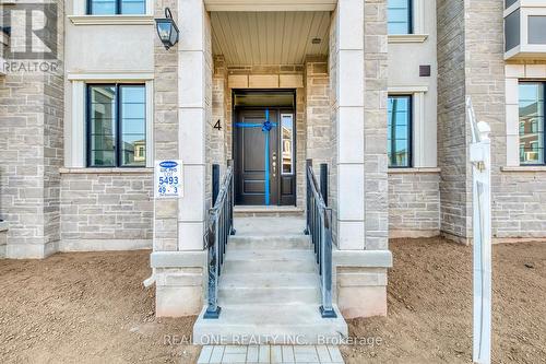 3044 Bramall Gardens, Oakville, ON - Outdoor With Facade