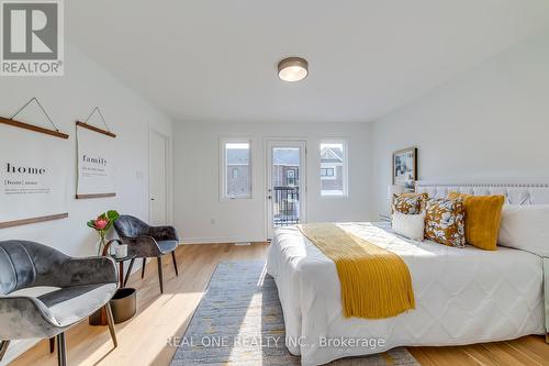 3044 Bramall Gardens, Oakville, ON - Indoor Photo Showing Bedroom