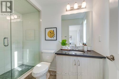 3044 Bramall Gardens, Oakville, ON - Indoor Photo Showing Bathroom