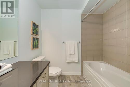 3044 Bramall Gardens, Oakville, ON - Indoor Photo Showing Bathroom