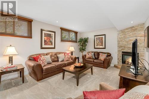 3373 St. Patrick'S Drive, Windsor, ON - Indoor Photo Showing Living Room With Fireplace