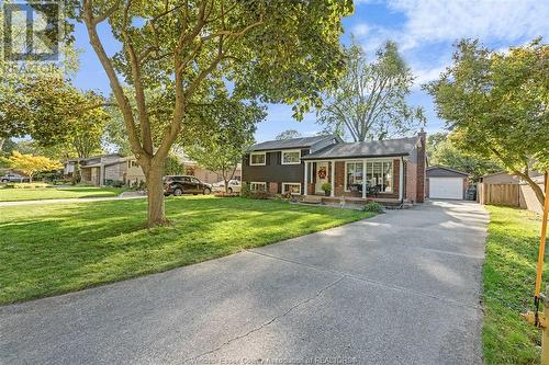 3373 St. Patrick'S Drive, Windsor, ON - Outdoor