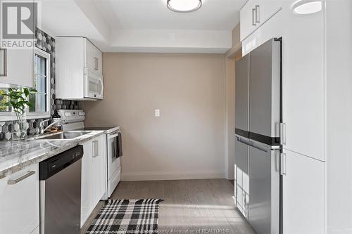 2950 County Rd 27, Lakeshore, ON - Indoor Photo Showing Kitchen