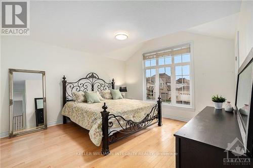 346 Blackleaf Drive, Ottawa, ON - Indoor Photo Showing Bedroom