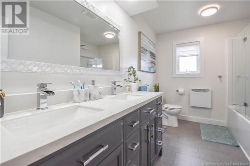 10 Gauvin Street, Caraquet, NB - Indoor Photo Showing Bathroom