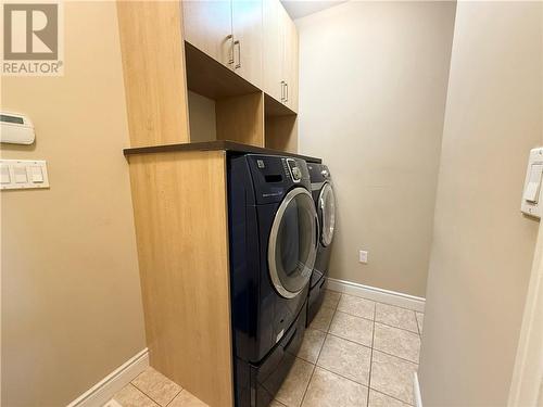 4 Columba Terrace, Sudbury, ON - Indoor Photo Showing Laundry Room