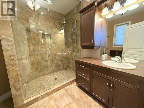 4 Columba Terrace, Sudbury, ON - Indoor Photo Showing Bathroom