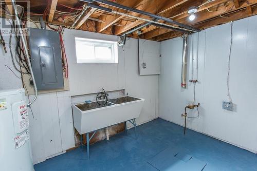 182 Lake St, Sault Ste. Marie, ON - Indoor Photo Showing Basement