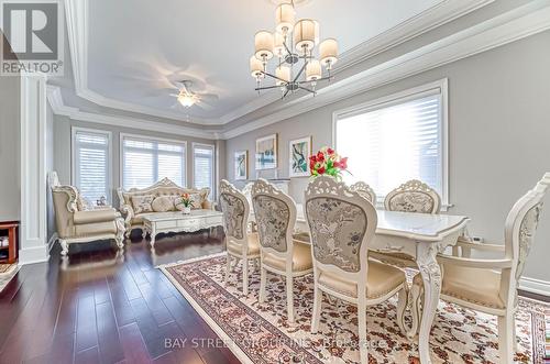 53 Stonesthrow Crescent, Uxbridge, ON - Indoor Photo Showing Dining Room