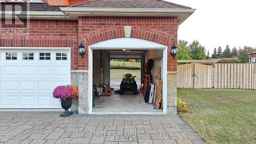 53 Stonesthrow Crescent, Uxbridge, ON - Outdoor