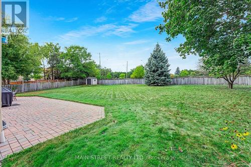 655 Haines Road, Newmarket, ON - Outdoor With Backyard