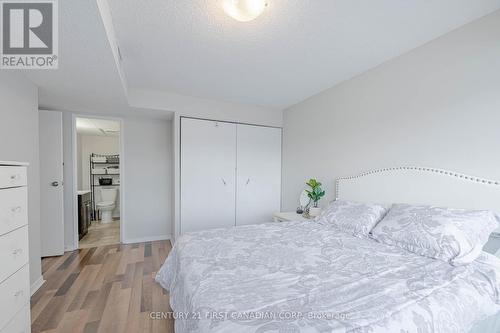 210 - 521 Riverside Drive, London, ON - Indoor Photo Showing Bedroom