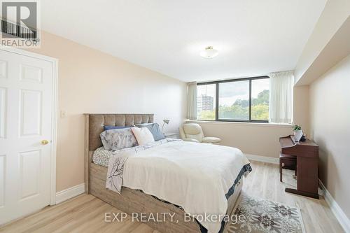 508 - 40 Richview Road, Toronto, ON - Indoor Photo Showing Bedroom