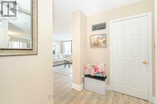 508 - 40 Richview Road, Toronto, ON - Indoor Photo Showing Other Room