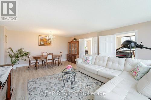 508 - 40 Richview Road, Toronto, ON - Indoor Photo Showing Living Room