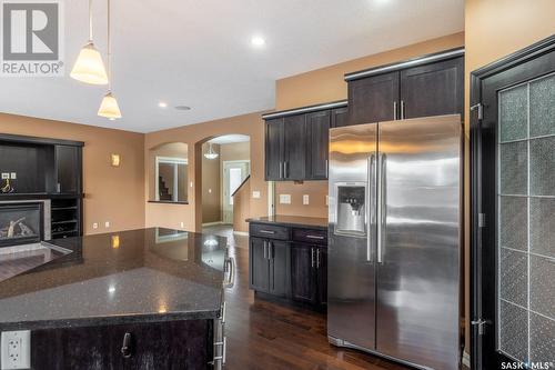 2407 Broderick Bay, Regina, SK - Indoor Photo Showing Kitchen With Stainless Steel Kitchen With Upgraded Kitchen