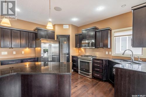 2407 Broderick Bay, Regina, SK - Indoor Photo Showing Kitchen With Stainless Steel Kitchen With Double Sink With Upgraded Kitchen