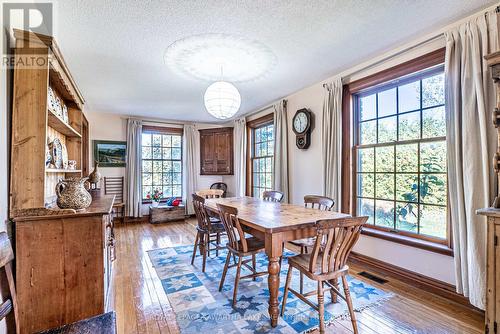 162 Grasshill Road, Kawartha Lakes, ON - Indoor Photo Showing Dining Room