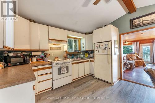 138 Pilkey Road, Uxbridge, ON - Indoor Photo Showing Kitchen