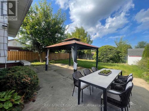 14 Wychwood Road, Welland, ON - Outdoor