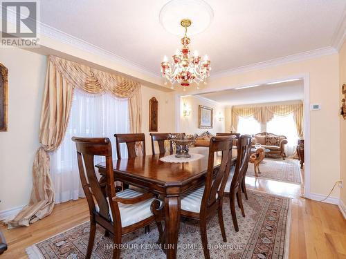 16 Lagani Avenue, Richmond Hill, ON - Indoor Photo Showing Dining Room