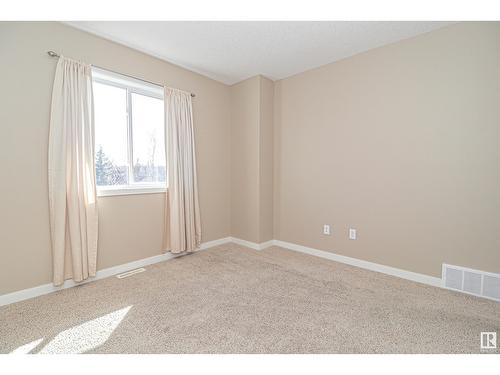 #3 11913 103 St Nw, Edmonton, AB - Indoor Photo Showing Other Room