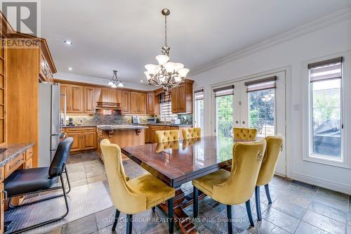 2284 Nena Crescent, Oakville, ON - Indoor Photo Showing Dining Room