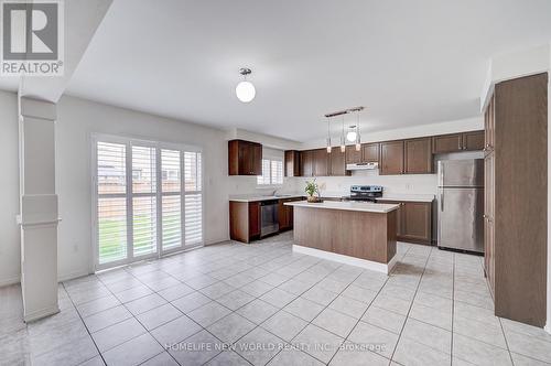 22 Dewsnap Road, Ajax, ON - Indoor Photo Showing Kitchen