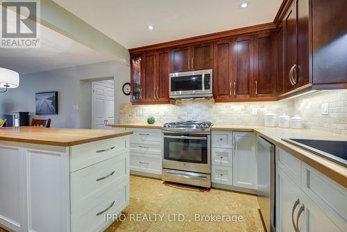 14610 Creditview Road, Caledon, ON - Indoor Photo Showing Kitchen