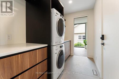 3207 Vivian Line 37, Stratford, ON - Indoor Photo Showing Laundry Room