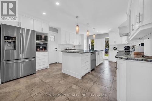 21 Riverside Drive, Haldimand, ON - Indoor Photo Showing Kitchen