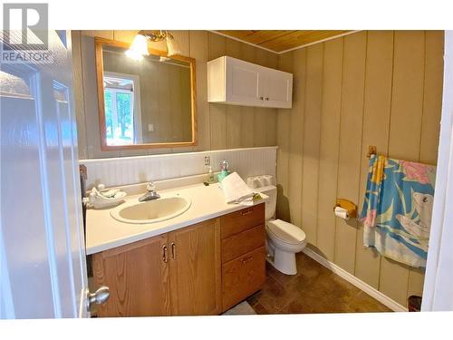 41 Sand-Birch Island, Elgin, ON - Indoor Photo Showing Bathroom