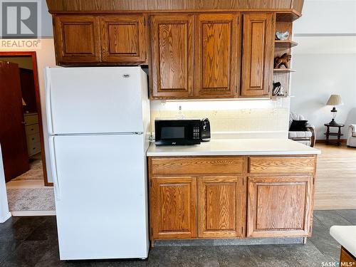 1581 106Th Street, North Battleford, SK - Indoor Photo Showing Kitchen