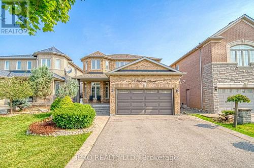 7 Gladstone Avenue, Vaughan, ON - Outdoor With Facade